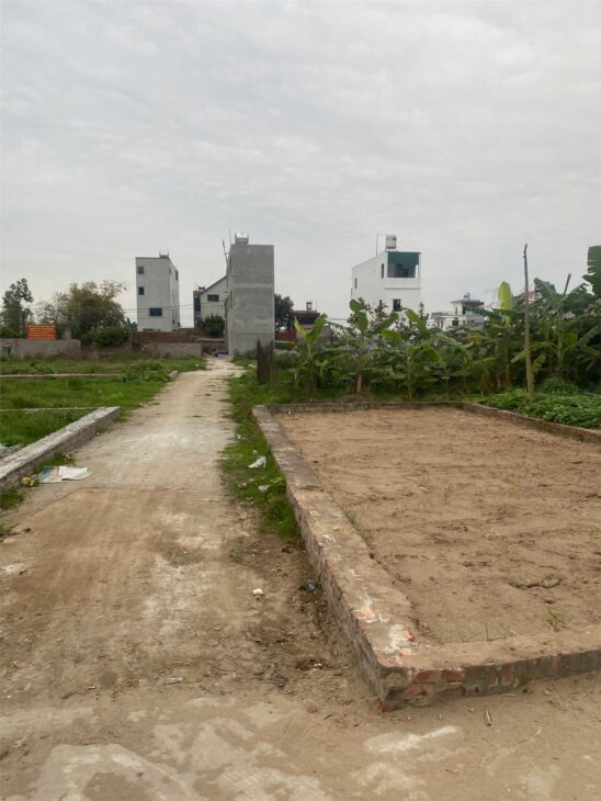 Lô góc CC cần bán Đất TT Quang Minh,full TC 54m,kinh doanh vip,giá đầu tư.