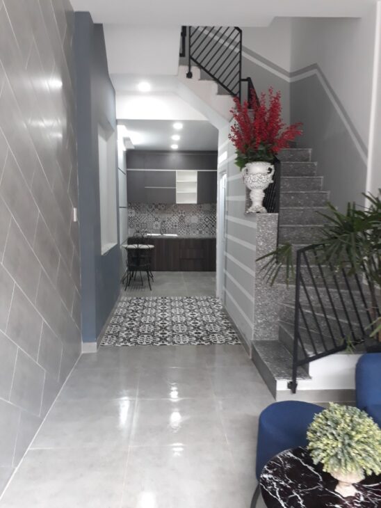 CHO THUÊ PHÒNG TRỐNG – THẠNH LỘC 47 – CÁCH SÔNG SÀI GÒN 100M – giá 2tr