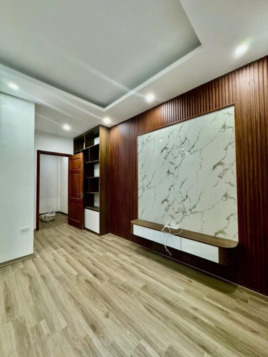 BÁN NHÀ ĐỊNH CÔNG HẠ, HOÀNG MAI, BA GÁC TRÁNH, 30M2, 6.5TỶ(CTL)