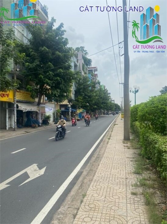 CHDV Mặt Tiền TÂN SƠN, Tân Bình. DT 5x26m, 6 Tầng, 22P + 1MB, DT 70tr/th