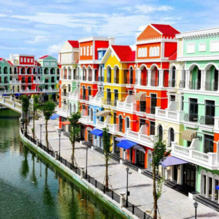 Bán shophouse Grand World Phú Quốc 210m2, kế bên Bảo Tàng Gấu – sông Venice, chỉ giá nhỉnh 10 tỷ