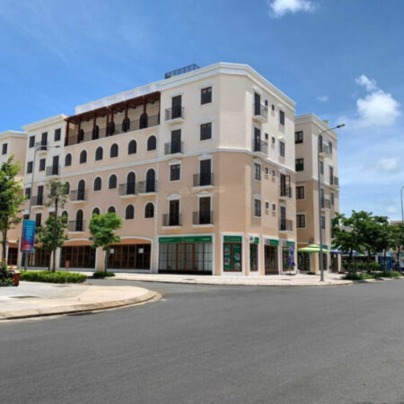 Bán nhà An Thới Phú Quốc, 120m² đất ở đô thị , 5 tầng, 8 tỷ, cách biển 300m