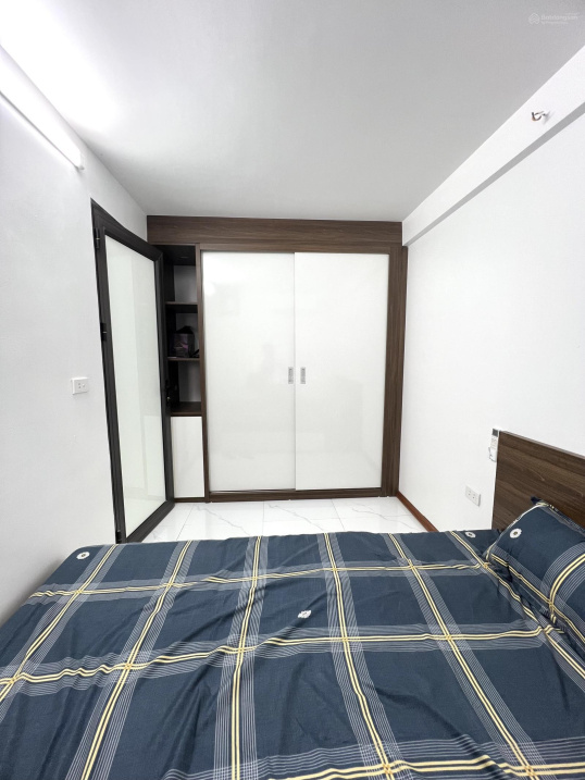 Chính chủ bán căn CC mini Đường Đại Linh, 1,38 tỷ, 35 m2,thang máy, hầm để xe, full tiện ích