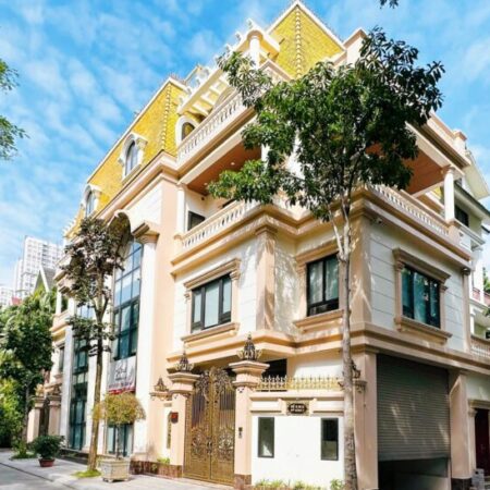 2 Chỉ 60 tỷ sở hữu ngay biệt thự vị trí đắc địa nhất bán đảo Linh Đàm, DT 255m2, cạnh hồ điều hòa