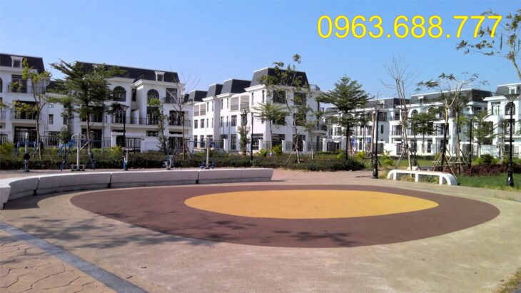 Bán BT cách Ciputra 20p,300m,19 tỷ.Giá đầu tư