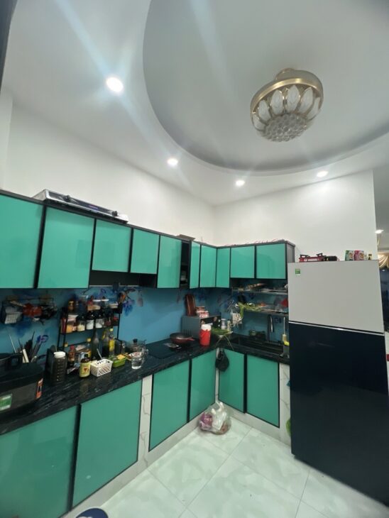 CHỈ 7.6 TỶ, BÁN GẤP NHÀ GẦN MẶT TIỀN HXH PHẠM THẾ HIỂN P4Q8, DT 40M2- 3.7 X 14M- 3 TẦNG