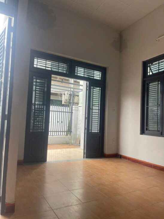 NHÀ LỮNG ĐÚC ĐẸP, DT 112M2, Ô TÔ VÀO TẬN NHÀ – NGUYỄN HUY TƯỞNG, LIÊN CHIỂU – CHỈ 3.09 TỶ