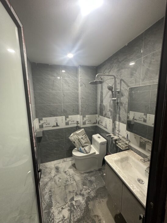 Bán Nhà: Tựu Liệt, Mặt đường Bờ Sông, 40m2, Kinh Doanh, oto đỗ cửa, sổ vuông. Nhỉnh 8 tỷ