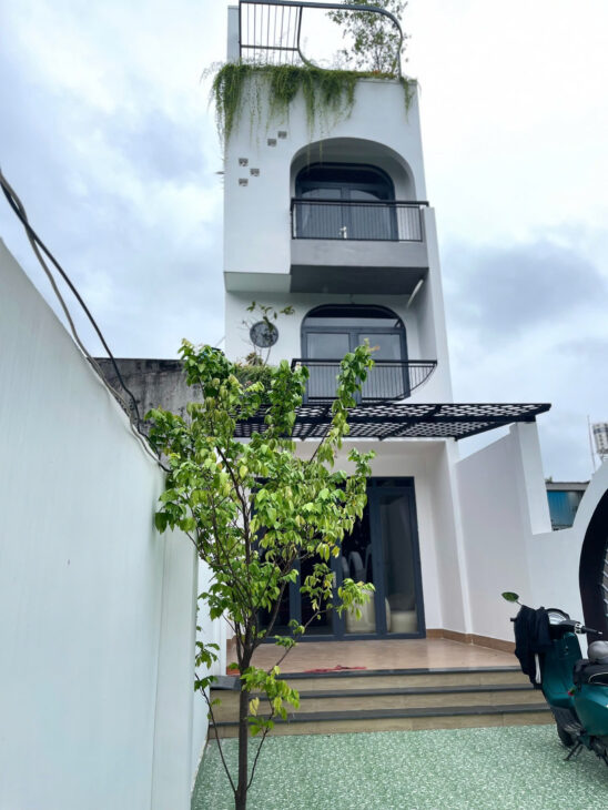 ???? NHÀ 3 lầu, 5PN – CÓ SÂN DÀI SỌC Thạnh Xuân 40 Quận 12 -5,750 TỶ