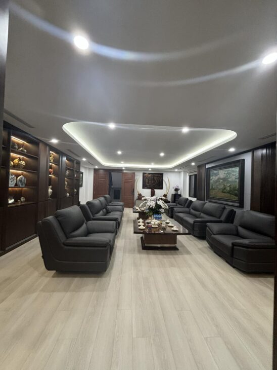 ???? MẶT PHỐ ĐỒNG NHÂN, 196M2 10T THANG MÁY, MT 6.5M, DÒNG TIỀN 400TR/TH, 150 TỶ ????