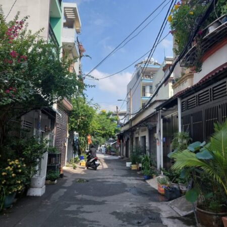 44m – Bùi Quang Là – HXH – 3.25 tỷ.