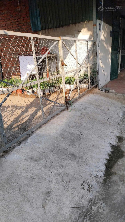 Bán đất nền 42m2 Lê Trọng Tấn mặt tiền 5m nở hậu, ô tô đỗ cửa, gần trường học, giá 1.6 tỷ có TL