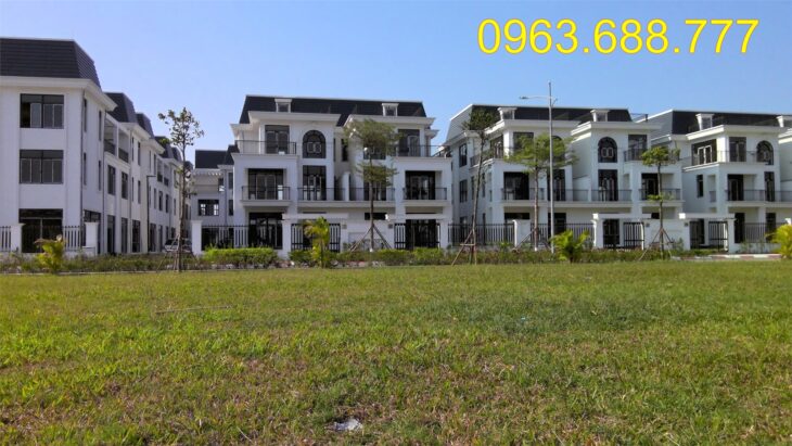 Bán BT cách Ciputra 20p,300m,19 tỷ.Giá đầu tư