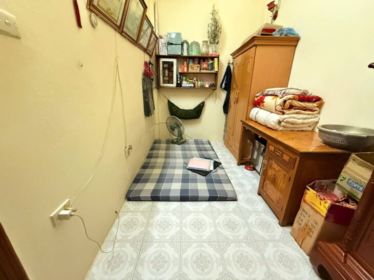 Chính chủ bán gấp nhà ngõ 211 Phố Khương Trung, Thanh Xuân. DT 45 m2, 4 tầng, MT 4,5 m. 7,4 tỷ.