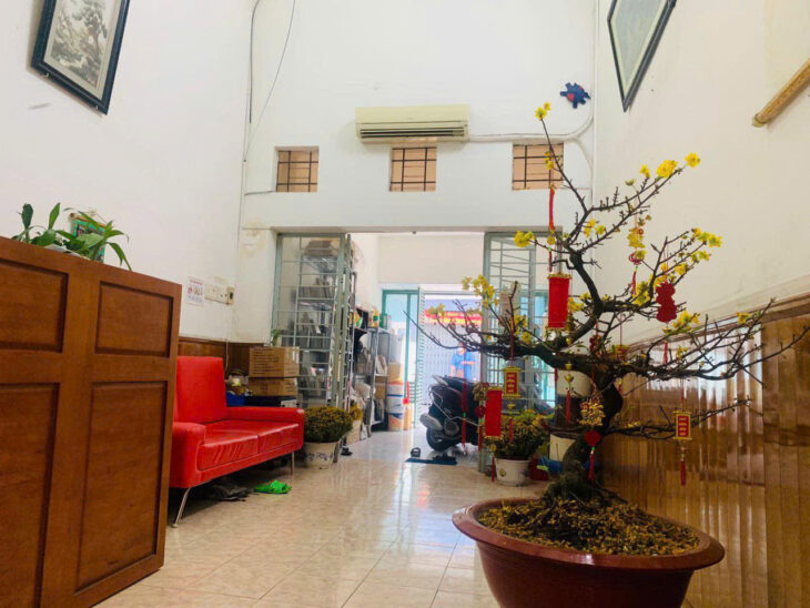 NHÀ MẶT TIỀN GÒ VẤP, 68M2 4 TẦNG, ĐANG CHO THUÊ 13TR, SIÊU HẤP DẪN, XE HƠI VÀO NHÀ, SỔ NỞ HẬU, BỆNH