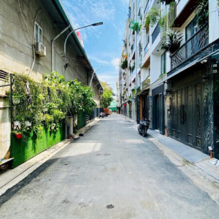 GẤP SIÊU PHẨM SMART HOME, HẺM THẲNG NGẮN, XE HƠI TRÁNH NHAU, NGAY EMART 2, KHU ĐỒNG BỘ, AN NINH,