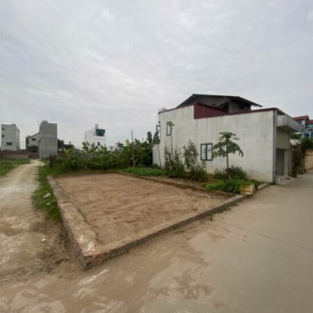 Lô góc CC cần bán Đất TT Quang Minh,full TC 54m,kinh doanh vip,giá đầu tư.