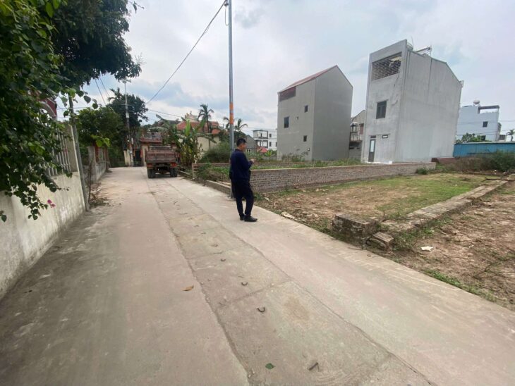 Bán Đất TT Quang Minh,Mê Linh,full TC 61m,giá đầu tư,sổ sẵn
