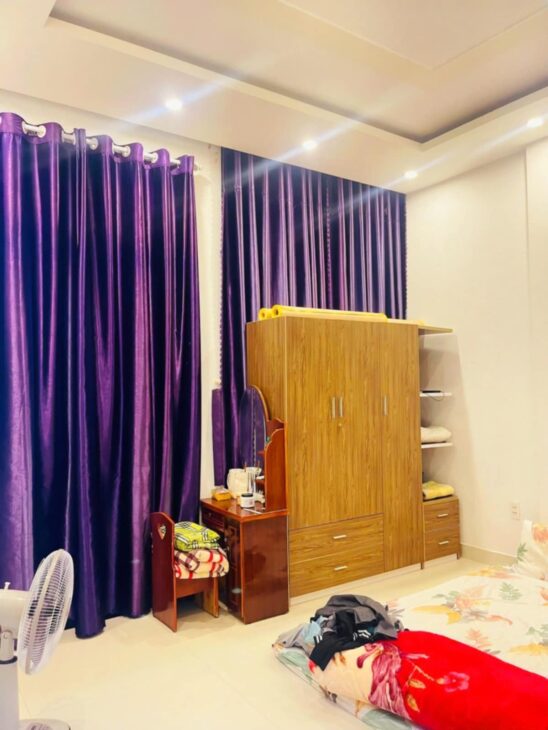 Bán nhà 2 mặt tiền kiên cố, ô tô đỗ cửa, gần Bệnh Viện 199 – Bộ Công An chỉ hơn 5 tỷ.