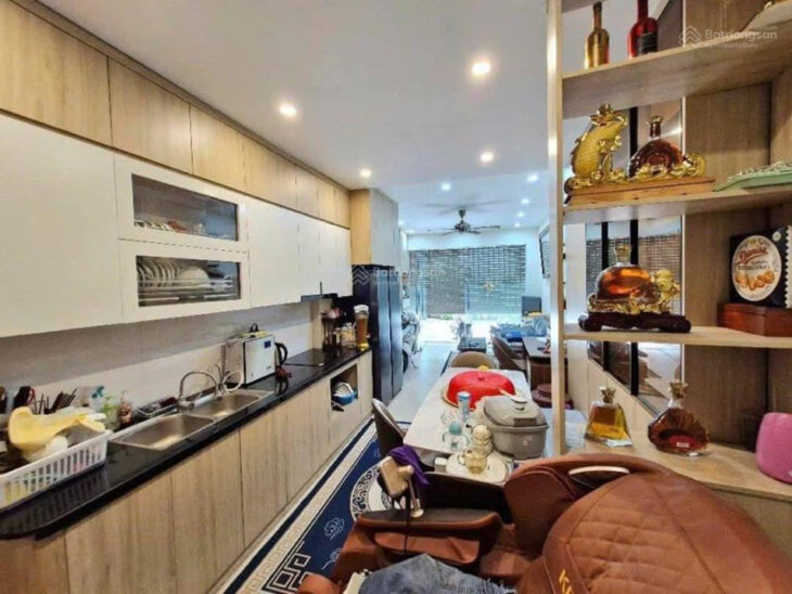 Siêu hiếm! Nhà phân lô Chùa Bộc 45m2 x 7 tầng thang máy chỉ 15 tỷ