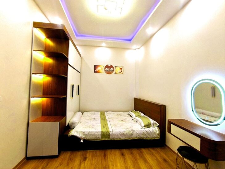 BÁN NHÀ 4 TẦNG, FULL NỘI THẤT, PHỐ HOÀNG VĂN THÁI, THANH XUÂN GIÁ 8,6 TỶ