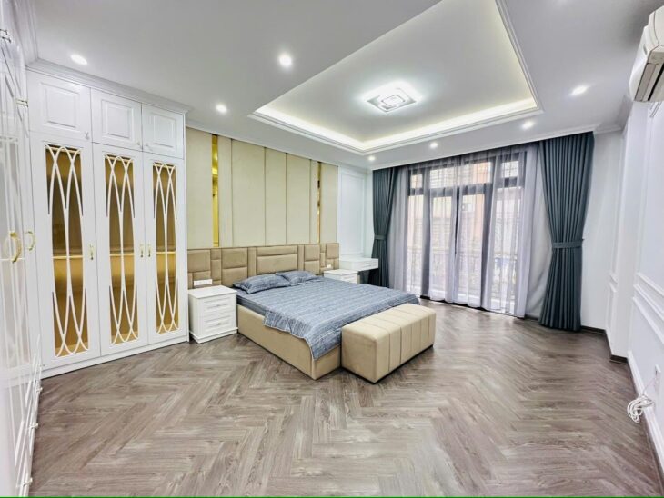 Bán nhà phố Trần Phú, Hà Đông, 70m2, 7 tầng, dòng tiền 1 tỷ/năm