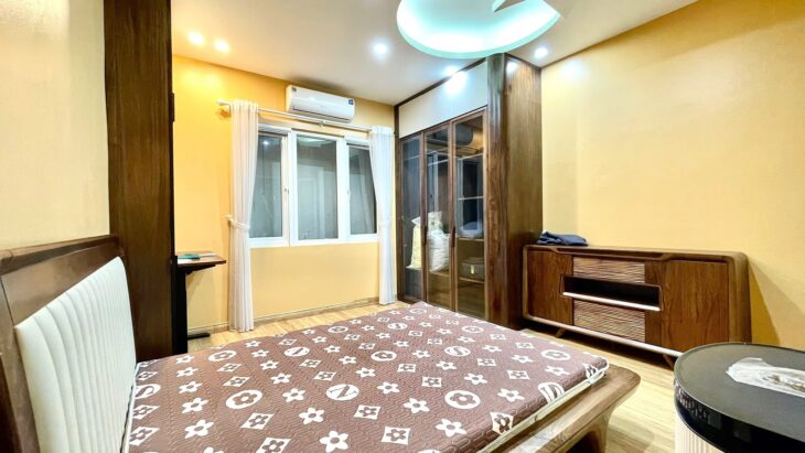 ????Ô tô tránh, Phân lô Phùng Chí Kiên 65m 5T Thang máy Nội thất đẹp, 19.9 Tỷ