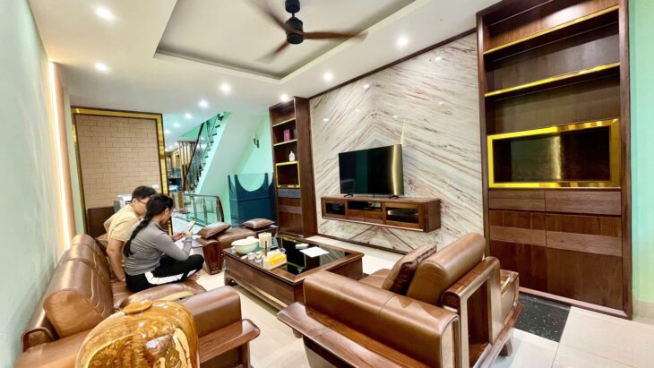 ????Ô tô tránh, Phân lô Phùng Chí Kiên 65m 5T Thang máy Nội thất đẹp, 19.9 Tỷ