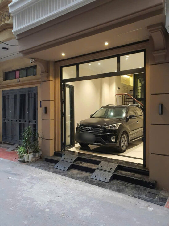 Bán nhà Ôtô đỗ cửa-Đường 800A (Nguyễn Văn Huyên) 45m/6T Thang máy,MT 4.2m 17.5 Tỷ