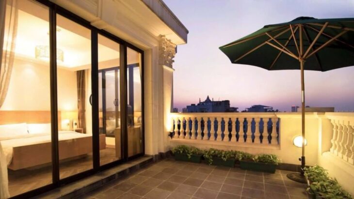 BÁN NHÀ 9T THANG MÁY-165M-91TY-TÔ NGỌC VÂN-TÂY HỒ