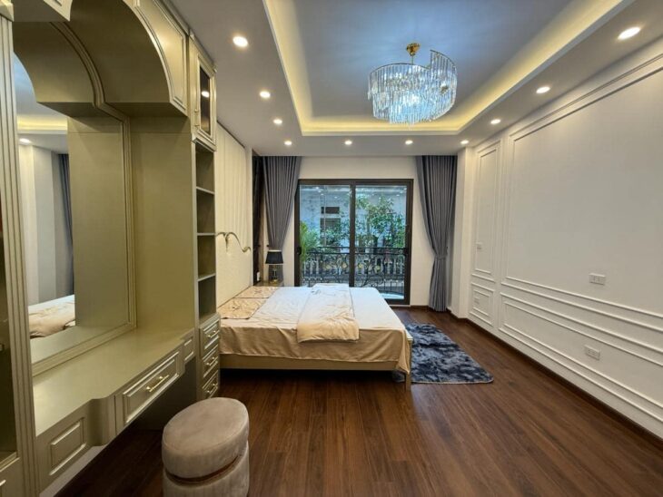 BÁN NHÀ MẶT PHỐ NGUYỄN LÂN – PHÂN LÔ OTO – 1 NHÀ RA PHỐ – 35m2 – 5T – 10.65 TỶ