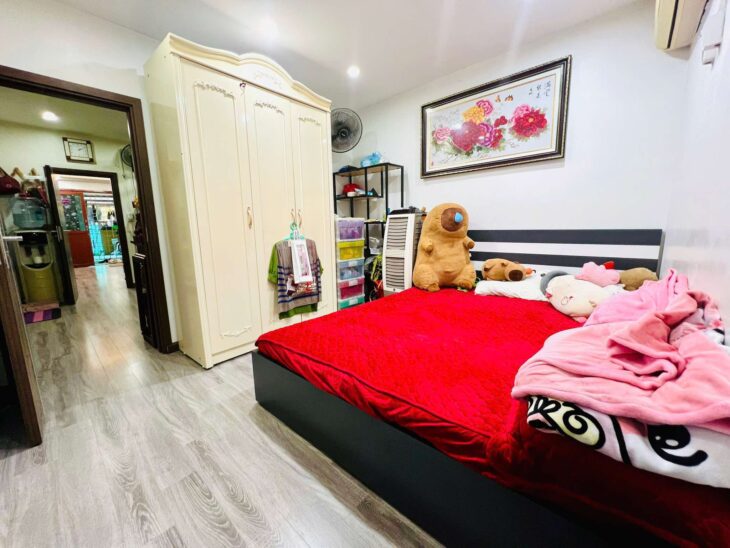 ????????Tầng 2 TT Thành Công 105m2, 3PN, Mới Đẹp Thoáng, 4.8 Tỷ