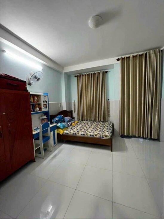 Cực chắc chắn NHÀ ĐÚC 4 TẦNG, HXH, SHR, ngay Kho Bạc Đường LÒ LU, Tp. TĐ – Chỉ 5,2 TỶ. LH 0909185988