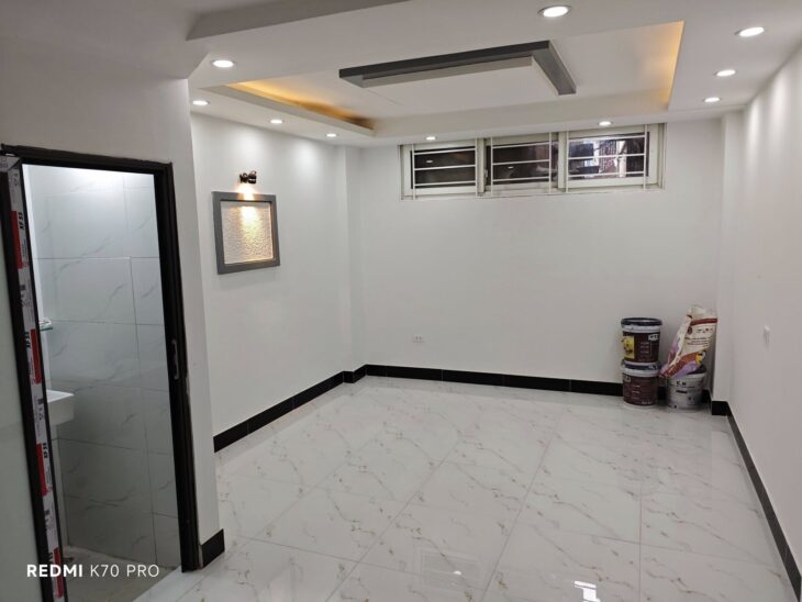 Bán nhà đẹp Bùi Xương Trạch, 5 tầng, Gần ô tô, Ở ngay, Giá 6.95 tỷ
