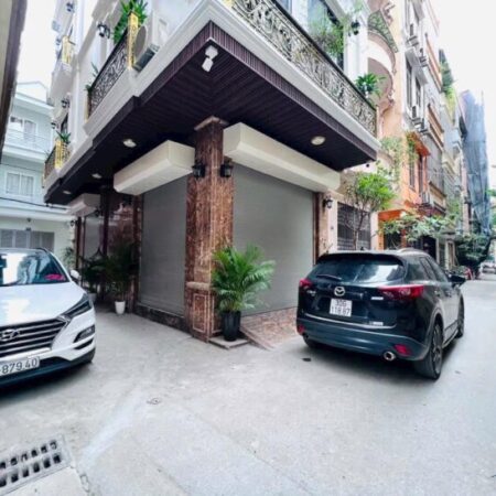 SIÊU PHẨM GIỮA LÒNG THỦ ĐÔ – TRUNG TÂM CẦU GIẤY – LÔ GÓC – 3 MẶT NGÕ – OTO TRÁNH – 72M*7T – THANG