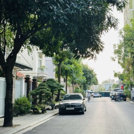 VIP KIM GIANG THANH XUÂN – NHÀ MỚI Ở NGAY – GẦN BÃI ĐỖ XE – NGAY CẠNH ĐH THĂNG LONG NHỈNH 6.5 TỶ.