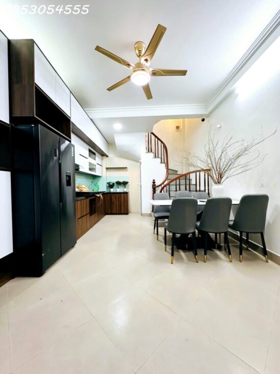 MẶT PHỐ ĐỐNG ĐA – NHÀ ĐẸP – MẶT PHỐ KINH DOANH NGÀY ĐÊM – VIEW CÔNG VIÊN – SỔ RIÊNG 25m2 x nhỉnh 3