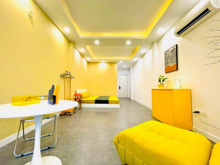 PHÂN LÔ CẦU GIẤY – OTO VÀO NHÀ – KINH DOANH – 50M RA PHỐ – 50M*7T – THANG MÁY – 17.9 TỶ