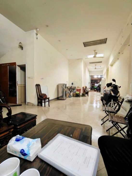 BÁN NHÀ MẶT PHỐ KHÂM THIÊN – KINH DOANH SẦM UẤT – 2 THOÁNG VĨNH VIỄN – 74m2 – 22.4 TỶ