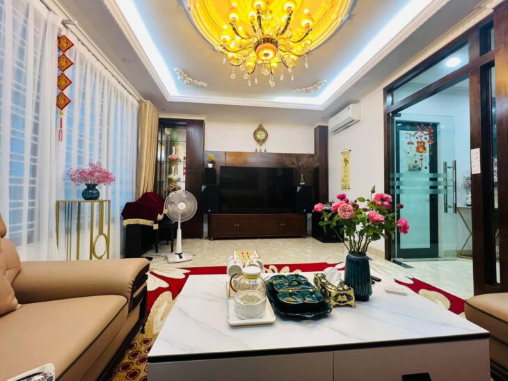 PHÂN LÔ HOÀNG QUỐC VIỆT, Ô TÔ NGỦ TRONG NHÀ, KINH DOANH, 75M*6T, THANG MÁY, 22.5 TỶ