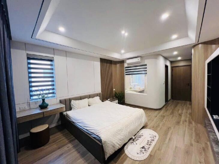 Tòa builiding phố Vũ Phạm Hàm – 80m 7 tầng – KD VP – chỉ 31 tỷ