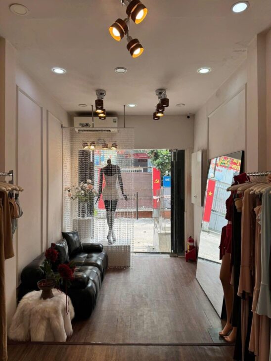 Nhà cho thuê, mặt tiền Nguyễn Đình Chính, Phú Nhuận, 60m2, 2 tầng, 2 phòng ngủ, vừa ở vừa KD, giá