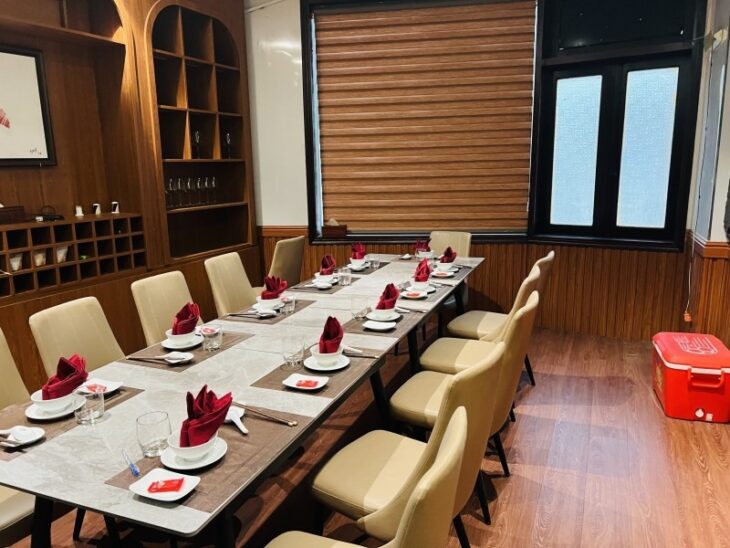 Mặt tiền 4 tầng kinh doanh đỉnh cao -gần vũ trường Phương Đông -Đống Đa – Giá chỉ 12.9 tỷ .