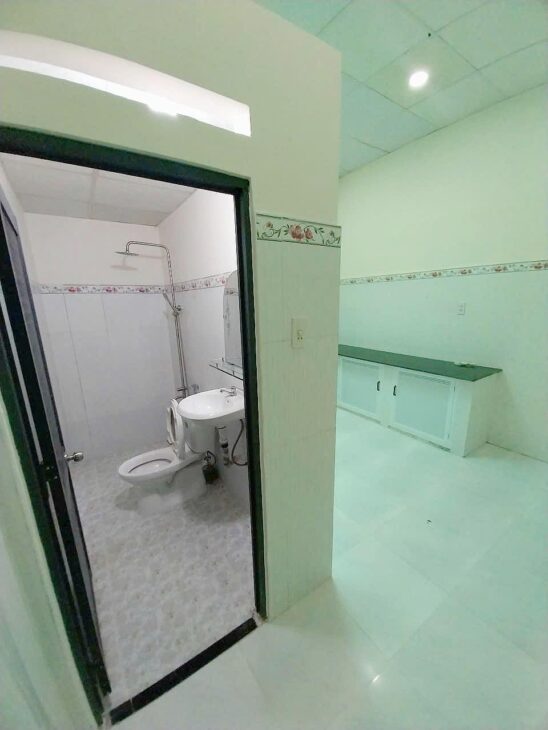 BÁN NHÀ MỚI CẤP 4 HẺM NGUYỄN BIỂU VĨNH HẢI NHA TRANG