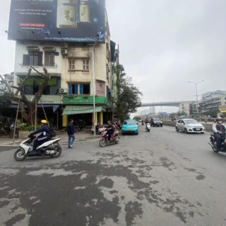 BÁN NHÀ MẶT PHỐ GIẢI PHÓNG – LÔ GÓC – VỈA HÈ – KINH DOANH ĐỈNH – 5.8m MT – 33m2 – 14.3 TỶ