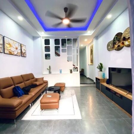 NHÀ MỚI ĐẸP VÔ Ở NGAY – DTSD62M2- 2 TẦNG – FULL NỘI THẤT – GIÁ HƠN 3 TỶ