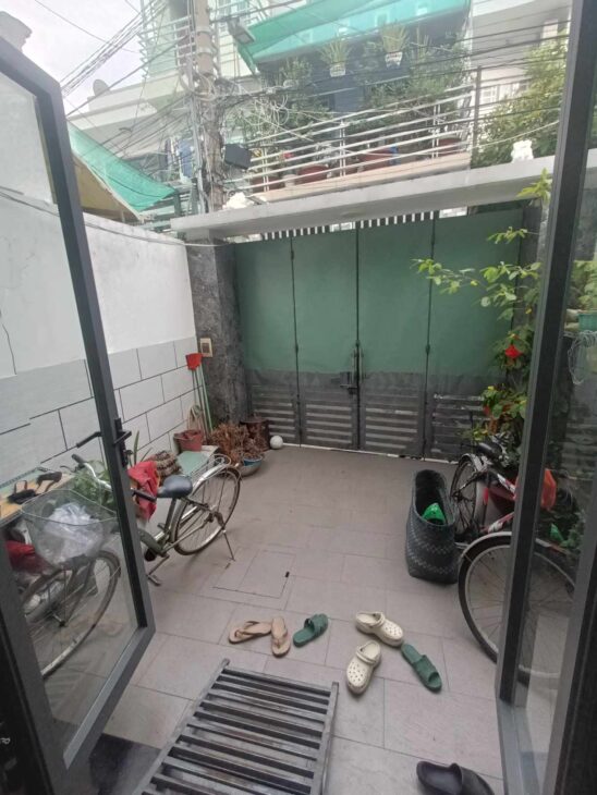 BÁN NHÀ 1 TRỆT 2 LẦU – HẺM XE HƠI THÔNG – PHƯỚC LONG B