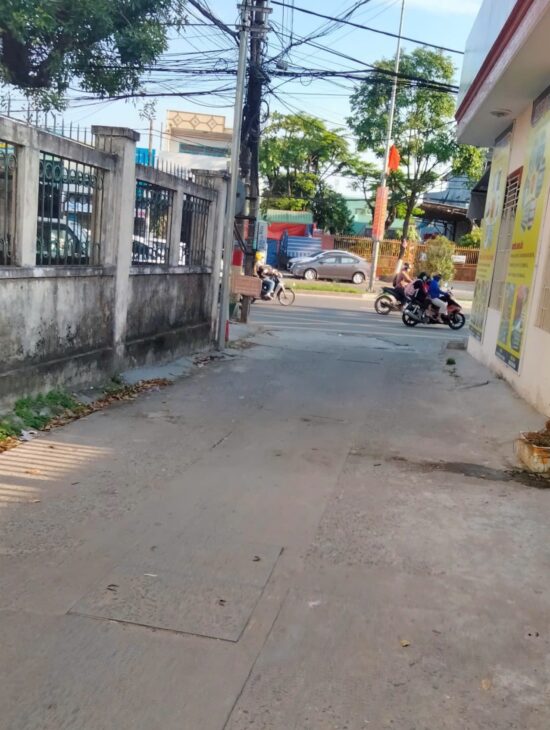 CẠNH BẾN XE – NHÀ 2 TẦNG ĐẸP, 93M2, SÂN ÔTÔ, SÁT TÔN ĐỨC THẮNG, LIÊN CHIỂU – CHỈ 3.5XX TỶ