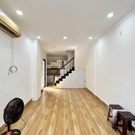 BÁN NHÀ HXH ĐOÀN THỊ ĐIỂM MỚI ĐẸP – LÔ GÓC – 32M2 – GÍA 6.7 TỶ TL