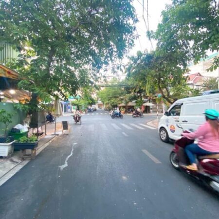 HIẾM !! Mặt tiền đường số 30 Tân Quy, 4 Tầng, 31m2, Phường Tân Quy Quận 7-Giá 10 tỷ 5